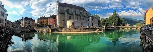 Lake Annecy surrounded by mountains