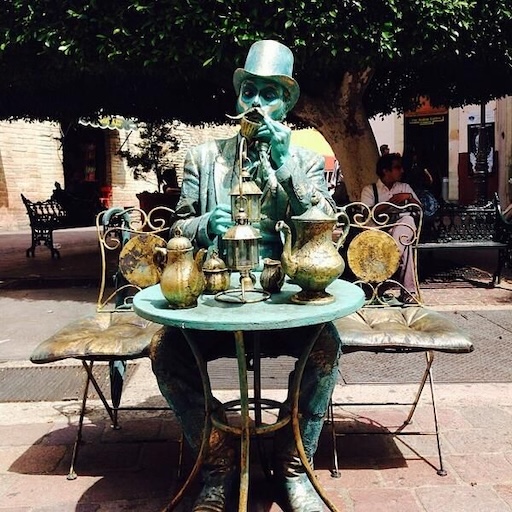 The Living Statues of Guanajuato – Art, Performance, or Street Magic?