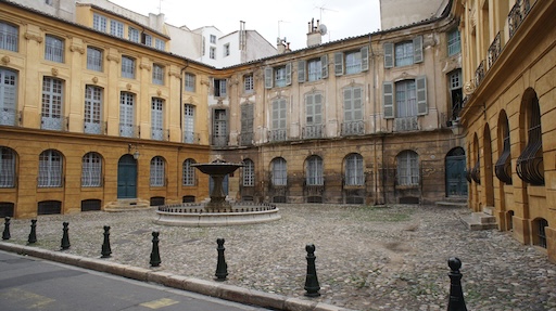 Cours Mirabeau in Aix-en-Provence