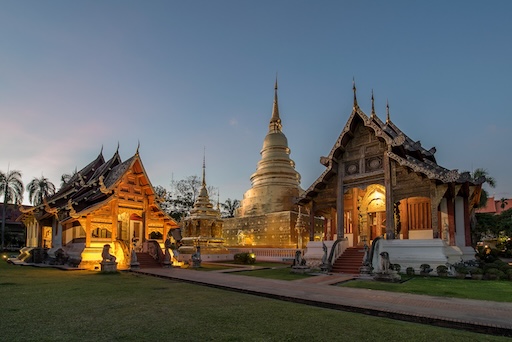 Wat Chedi Luang temple ruins in Chiang Mai Old City