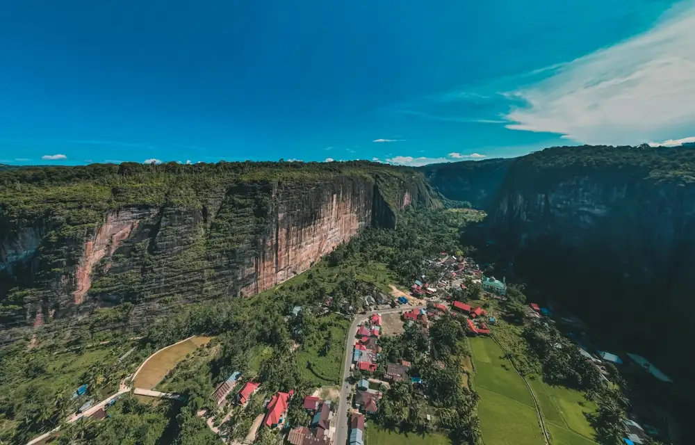 Harau Valley – Indonesia’s Slice of Norway